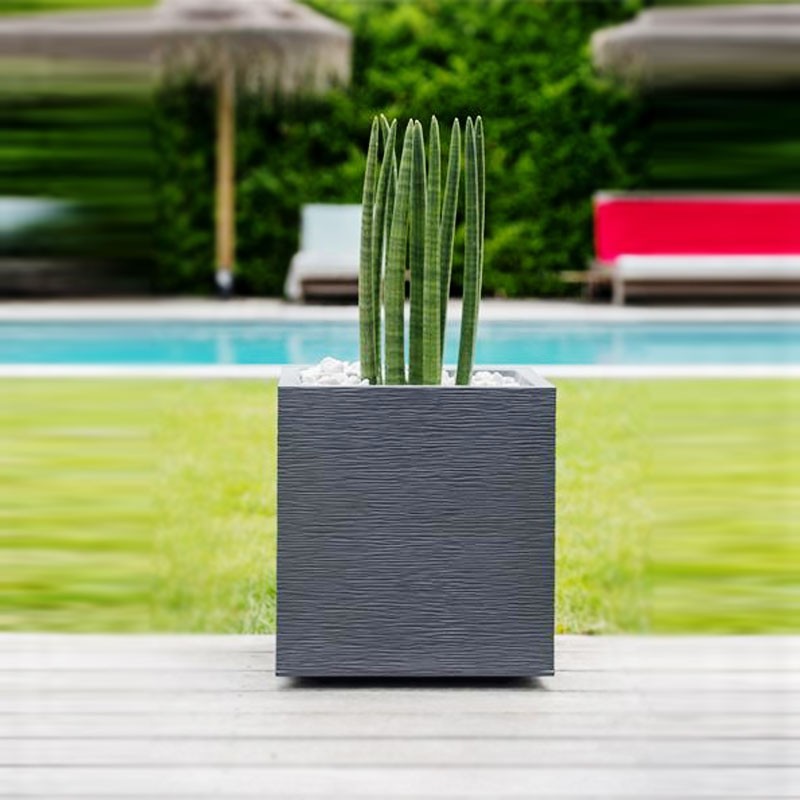 Pot carré Graphit - 39.5x39.5x43.5 - 31L - Anthracite - EDA Plastiques